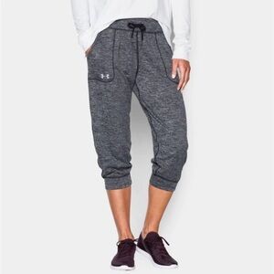 Under Armour Women’s Tech Twist Heather Gray Capri Joggers Size Medium
